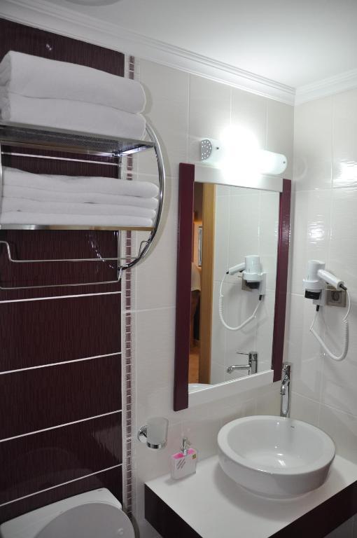 Gebze Palas Hotel Bagian luar foto