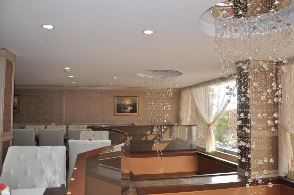 Gebze Palas Hotel Bagian luar foto